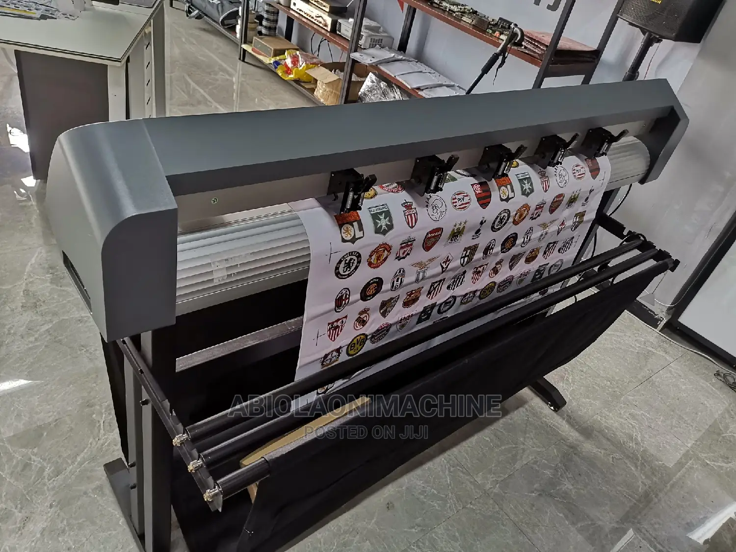Vinyl Cutting Plotter 44 Inches