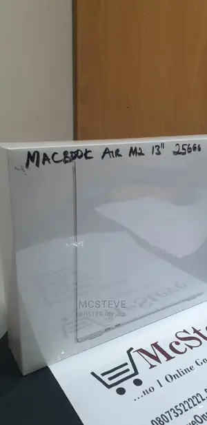 New Laptop Apple MacBook Air 2022 M2 8GB Apple M2 SSD 256GB