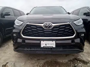 Toyota Highlander 2021 Black