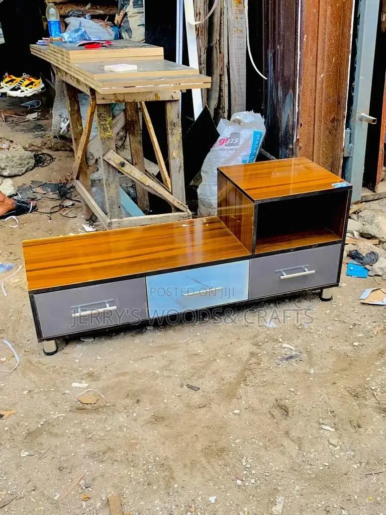 4ft Tv Console