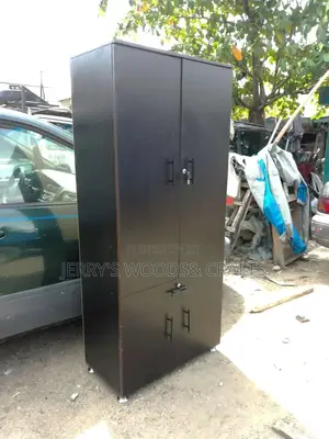 32 Inches Wardrobe