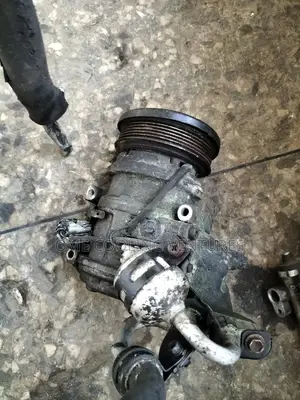 1year Guarantee Tokunbo Ac Compressor For Sienna Old Model.