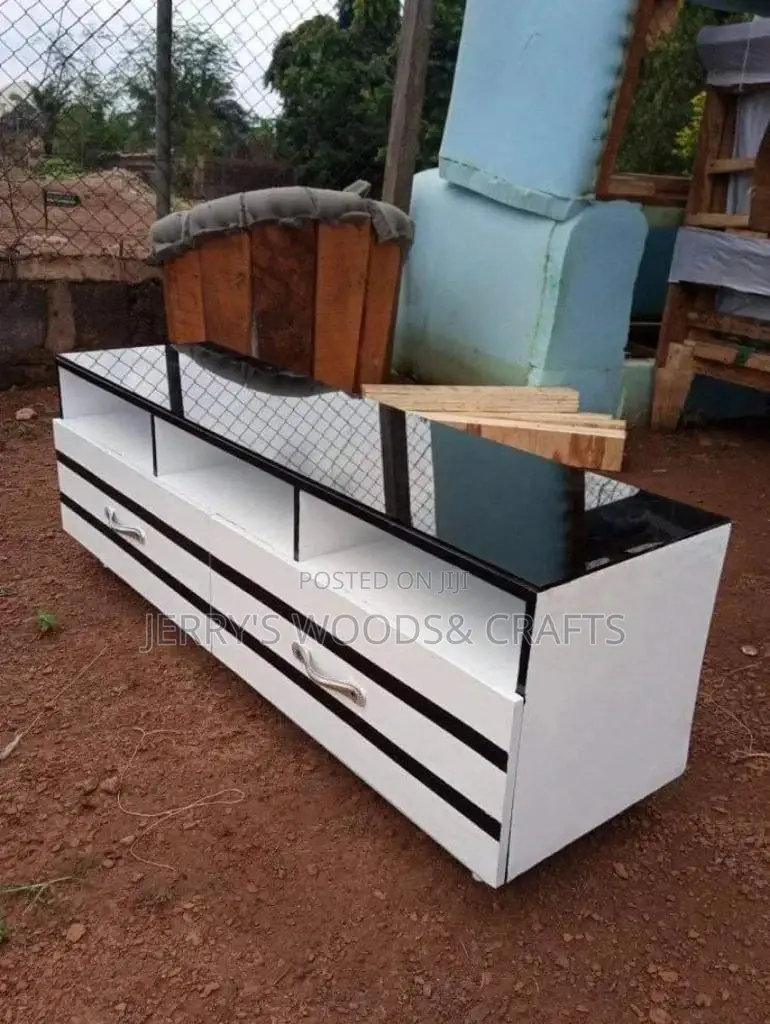 Tv Stand 5ft