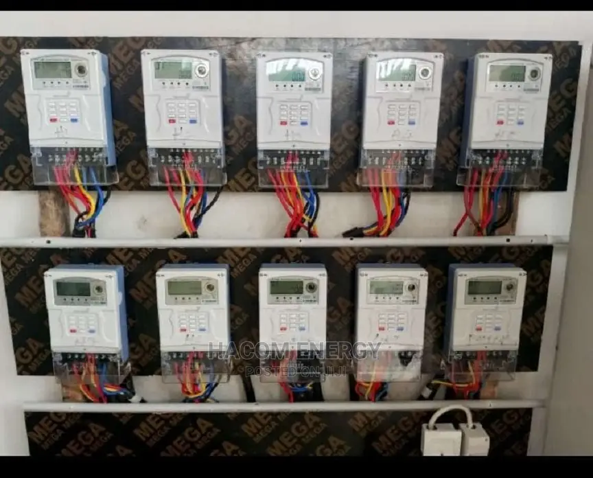 Dual Energy Source Three Phase Meter (Non-Disco)