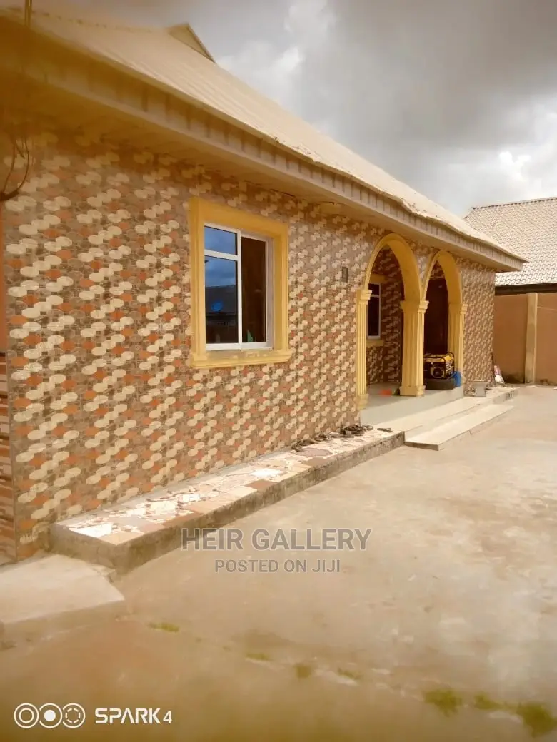 1bdrm Room & Parlour in Alaworo, Badagry for rent