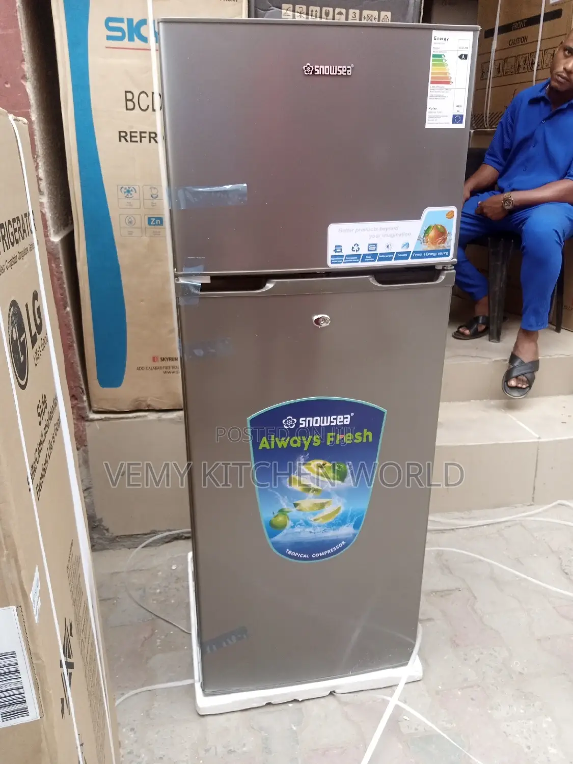 Upright Fridge and Freezer