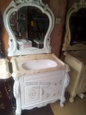 Majesty Dining Basin