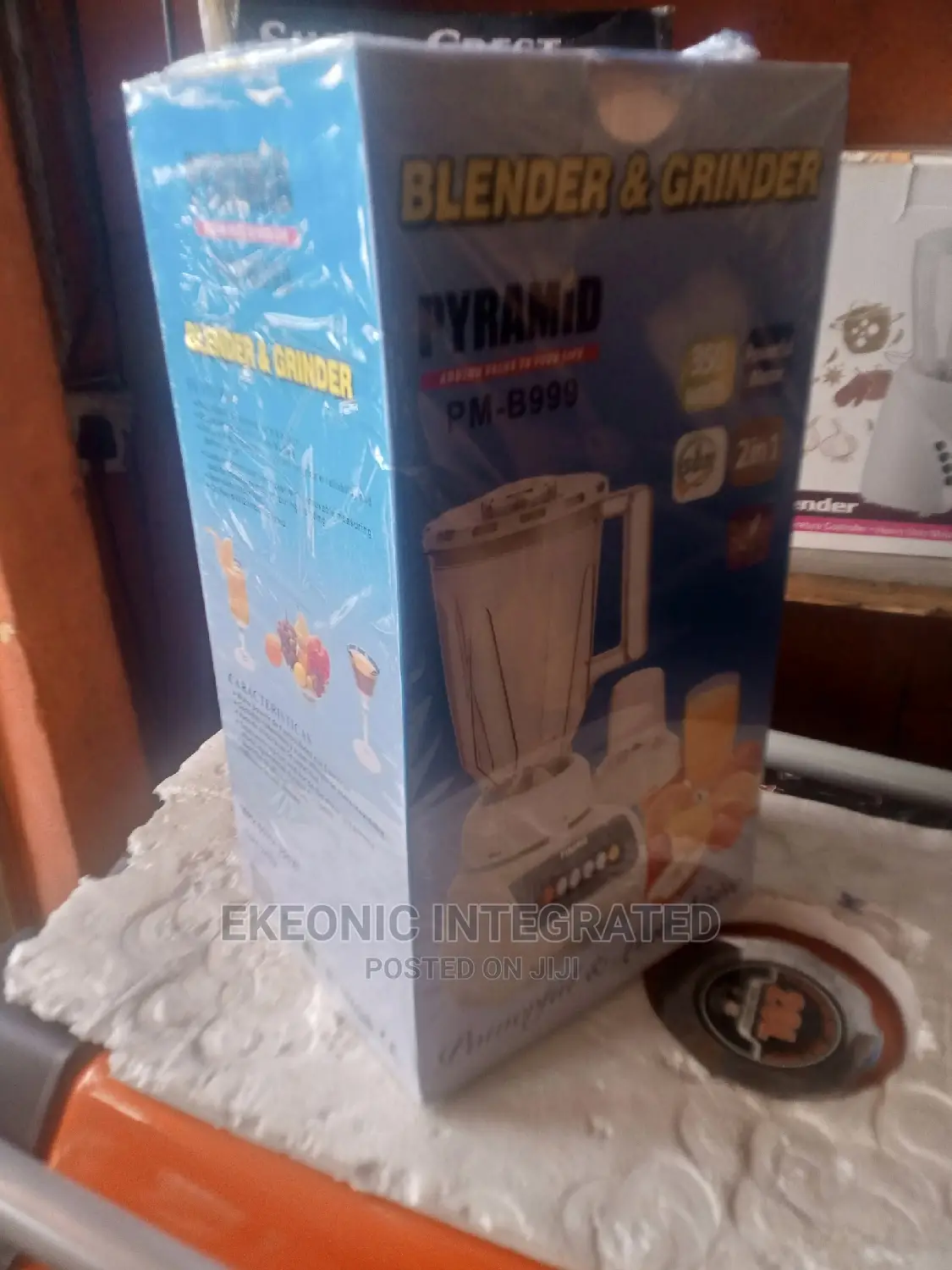Pyramid Blender Grinder