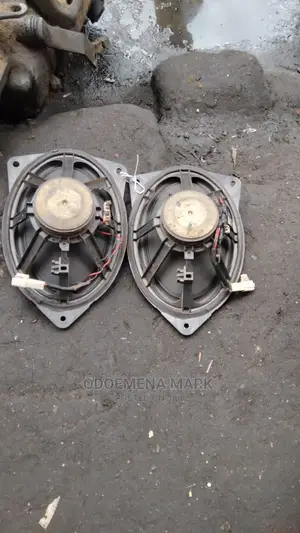 Set of Speaker Toyota Camry 99 2000 Model Available Now