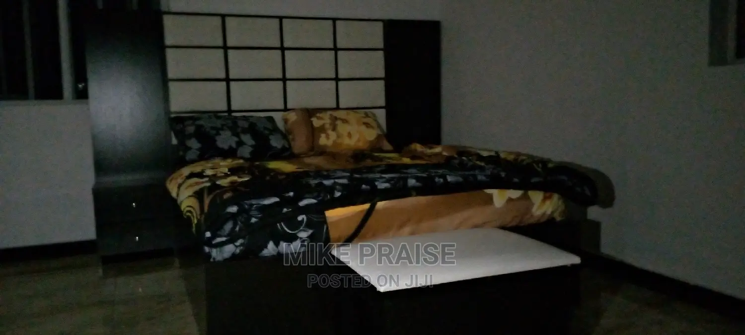Quality 6ft by 6ft Bedframe