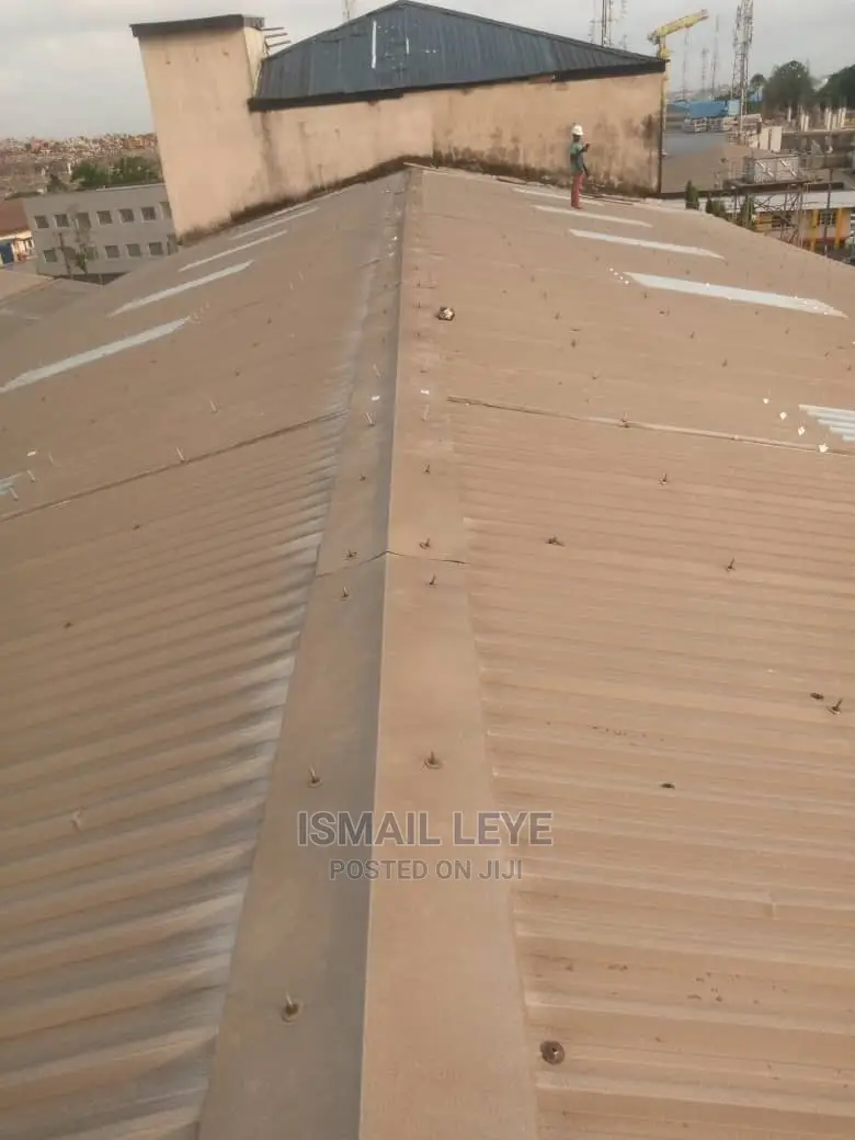Transparent Sheets for Warehouses