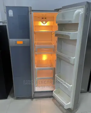 650 Liters LG DIOS Inverter Side by Side Refrigerator