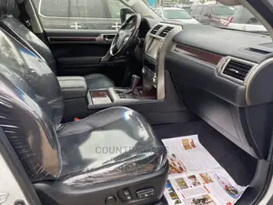 Lexus GX 460 Base 2015 White