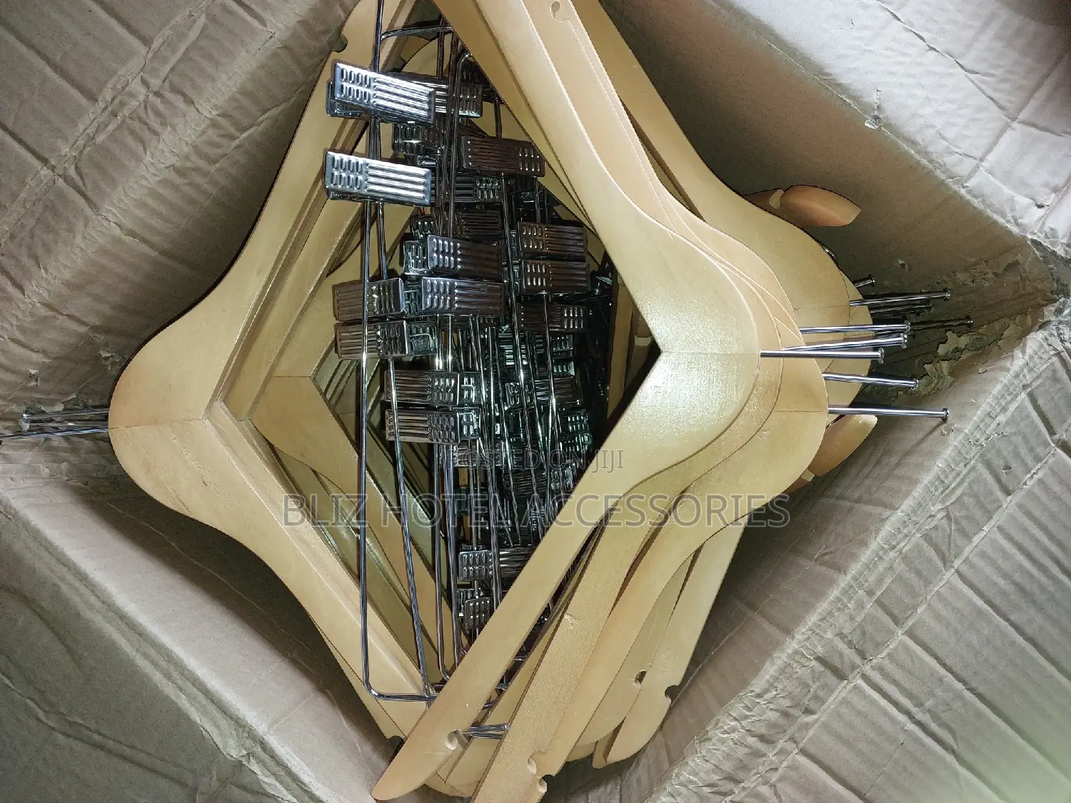 Hangers With Theft Security