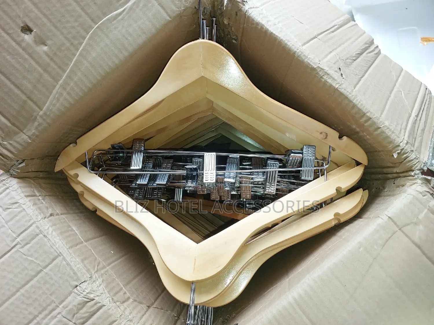 Hangers With Theft Security