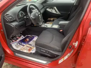 Toyota Camry SE 4dr Sedan (2.5L 4cyl 6AM) 2010 Red
