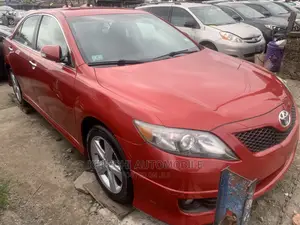 Toyota Camry 2010 Red