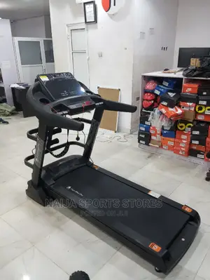 Modeled 4HP Supermax Pro Treadmill