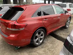 Toyota Venza AWD 2011 Red