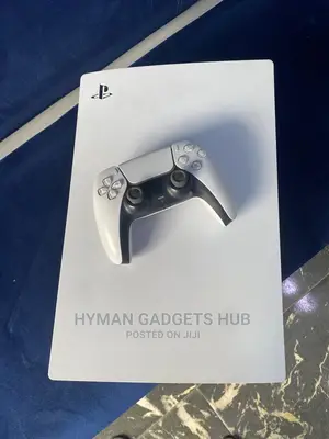 Used Ps5 Digital Edition With 2 Pads and 12 Games Installed