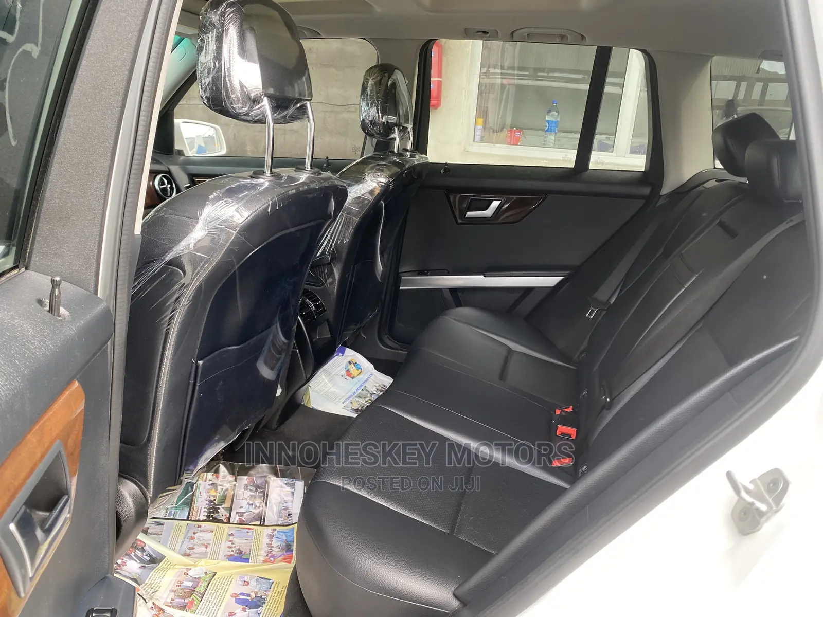 Mercedes-Benz GLK-Class Base GLK 350 4dr AWD 4MATIC (3.5L 6cyl 7A) 2015