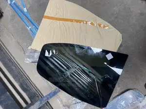 Landcruiser 2022/2023 Vent Glass