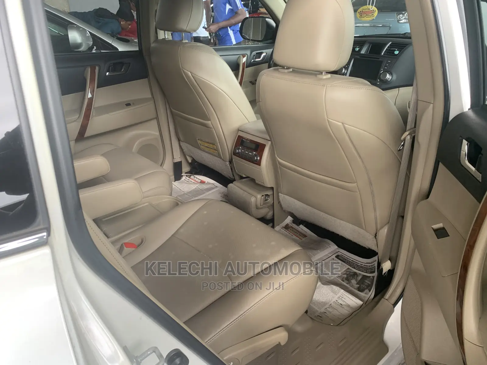 Toyota Highlander Limited 2012 White