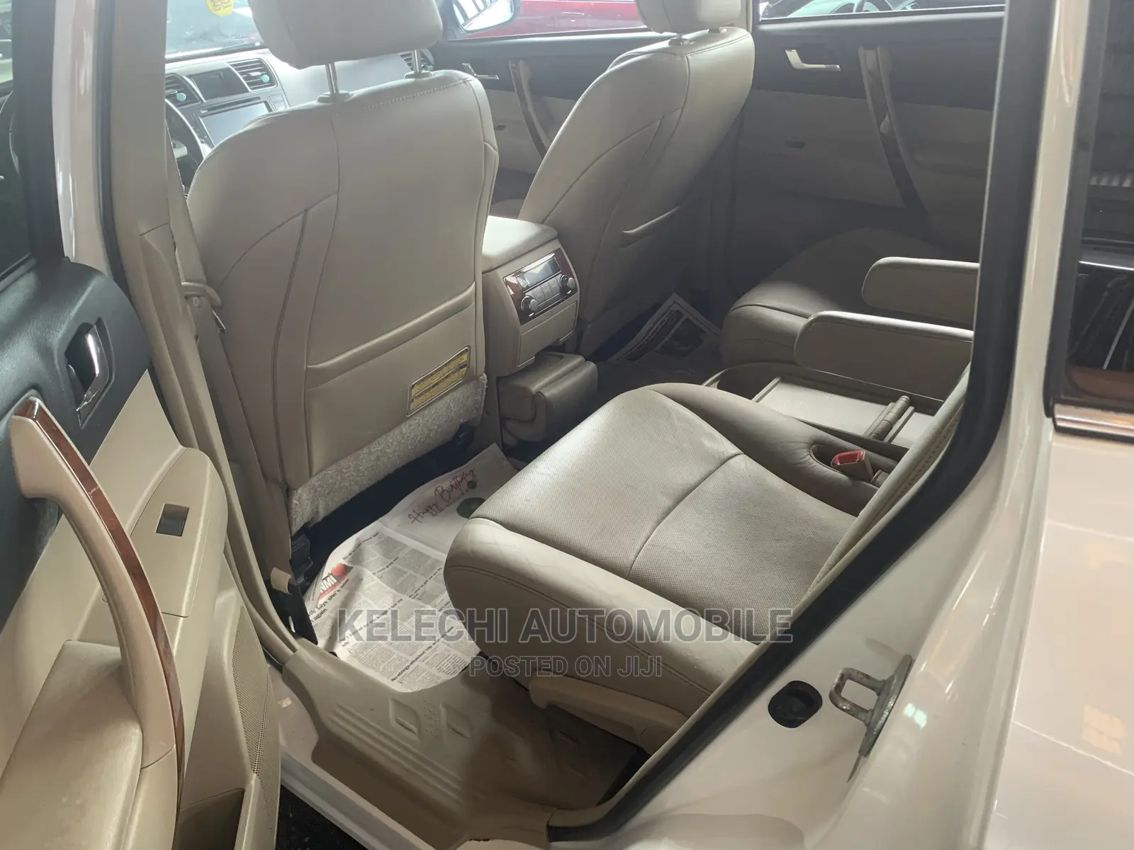 Toyota Highlander Limited 2012 White