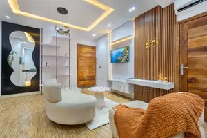 A Luxurious 1bedroom Apartment