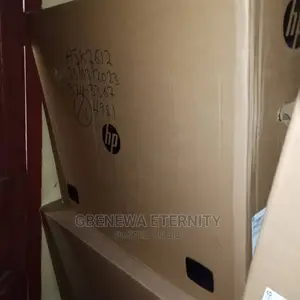 New Desktop Computer HP AiO 27 8GB Intel Core i5 SSD 512GB