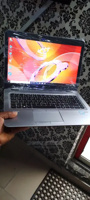 Laptop HP EliteBook 840 G4 8GB Intel Core I5 SSD 256GB