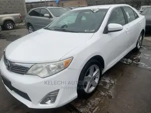 Toyota Camry 2014 White