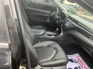 Toyota Camry 2018 Black