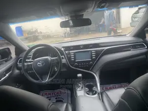 Toyota Camry 2018 Black