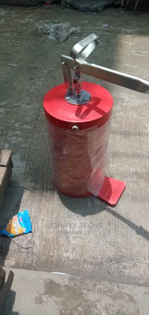 Quality Grease Bucket 16 Litres