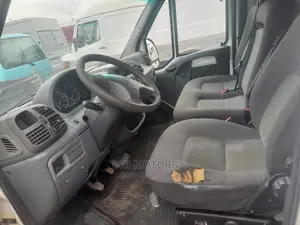 Peugeot Boxer 2005 White