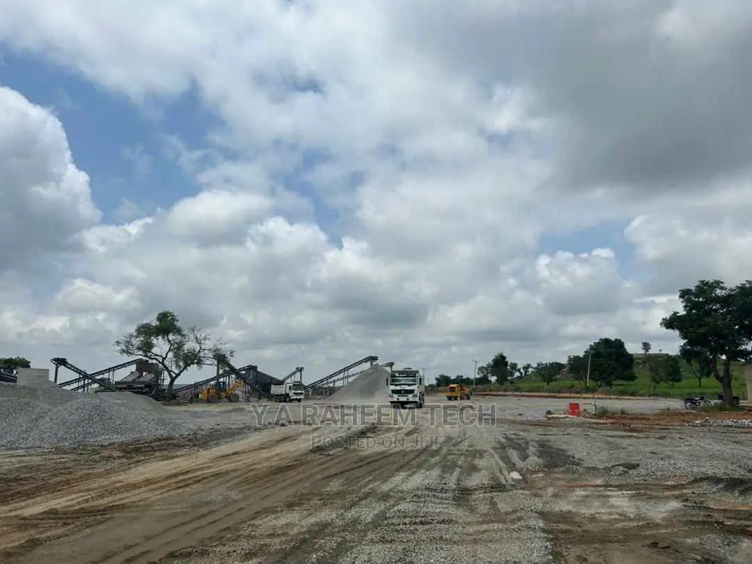 Granite,Gravel,Stdust Laterite. Direct From Chinese Quarry.
