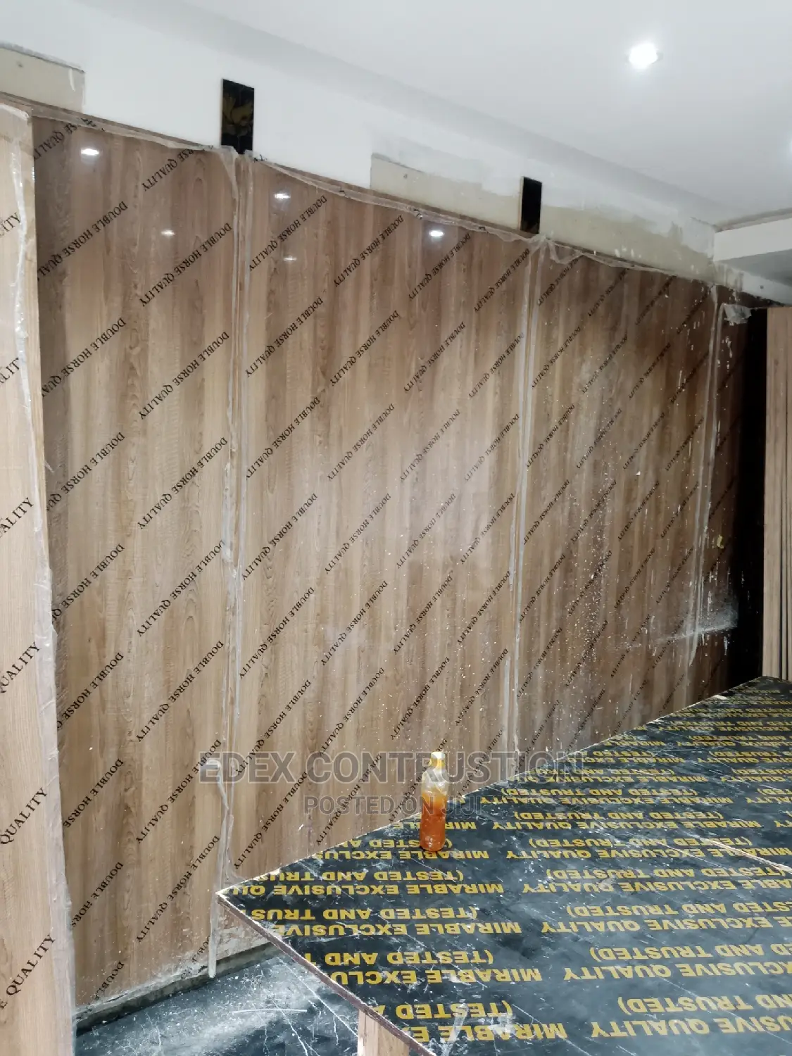 Wood Interior Cladding/Furnitures