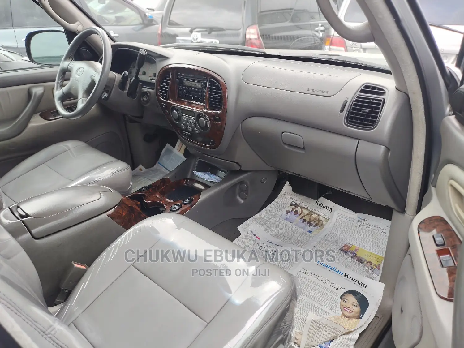 Toyota Sequoia 2004 Silver