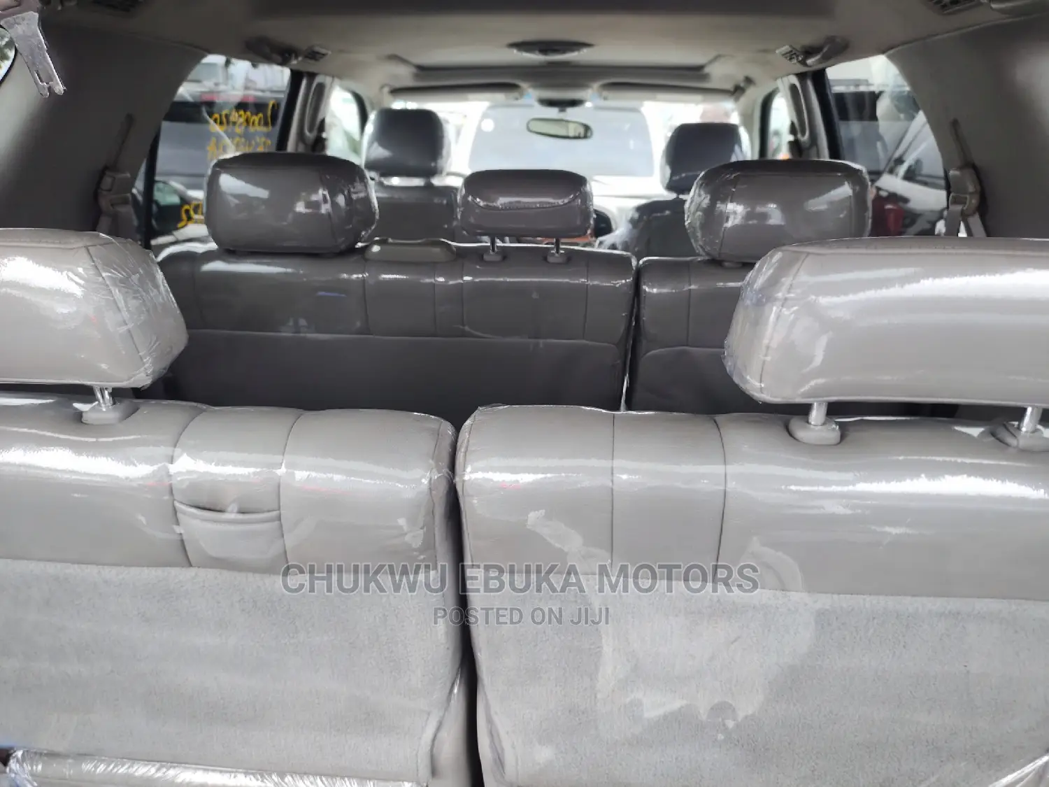 Toyota Sequoia 2004 Silver