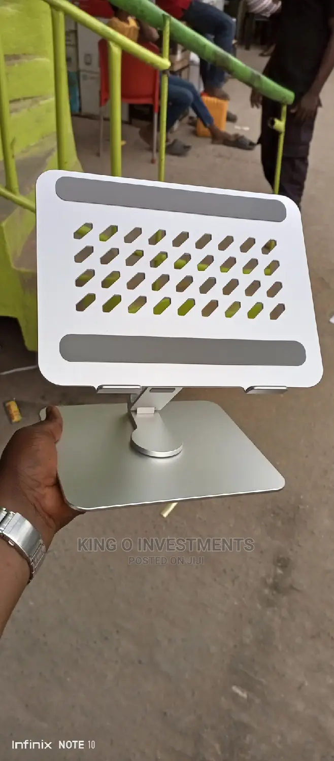 Rotating Laptop Stand