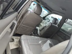 Toyota Sequoia 2007 Gold