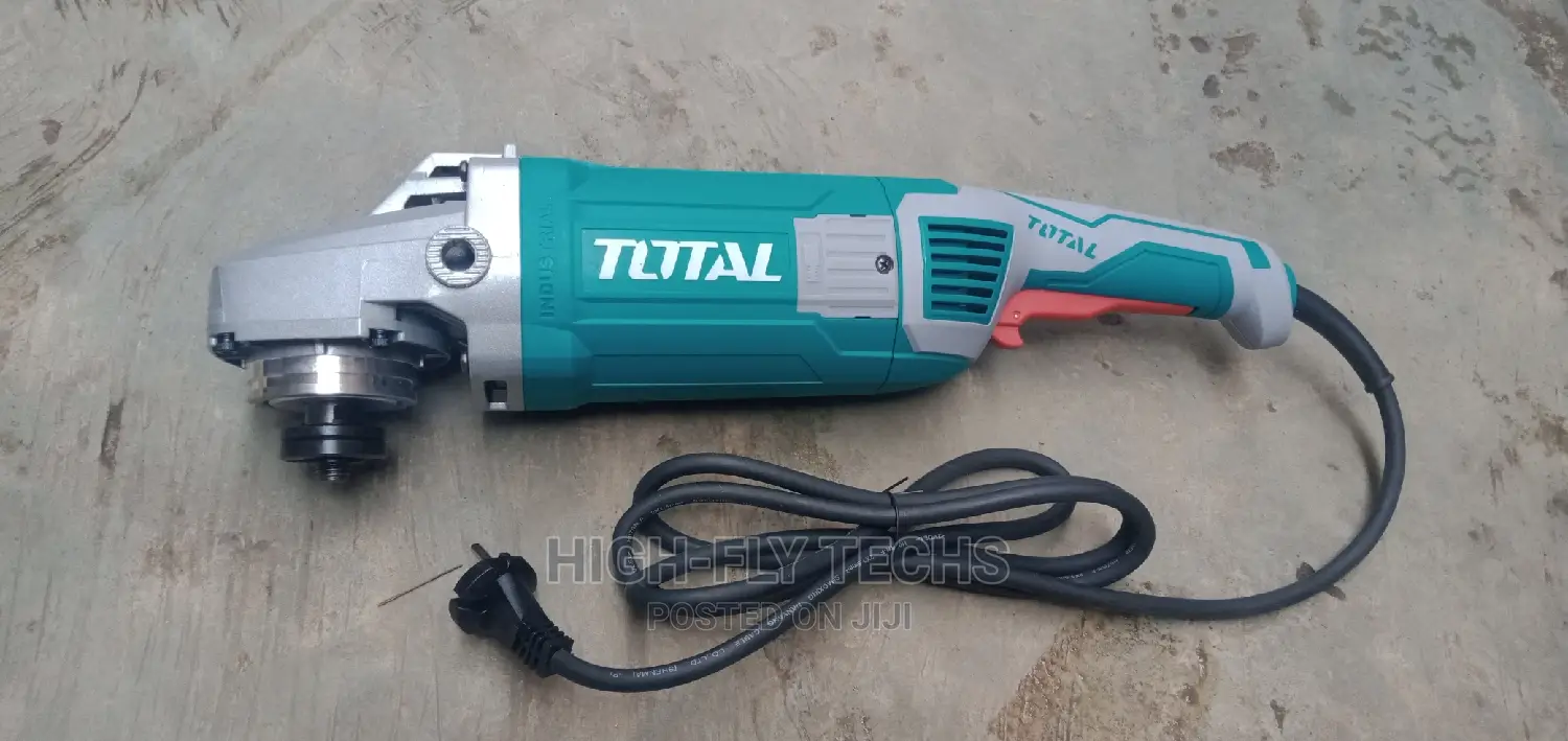 Total Angle Grinder 2600w
