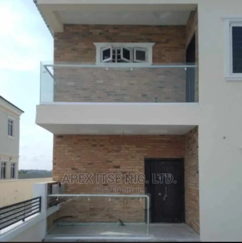 UV Frameless Glass Balcony - Plain