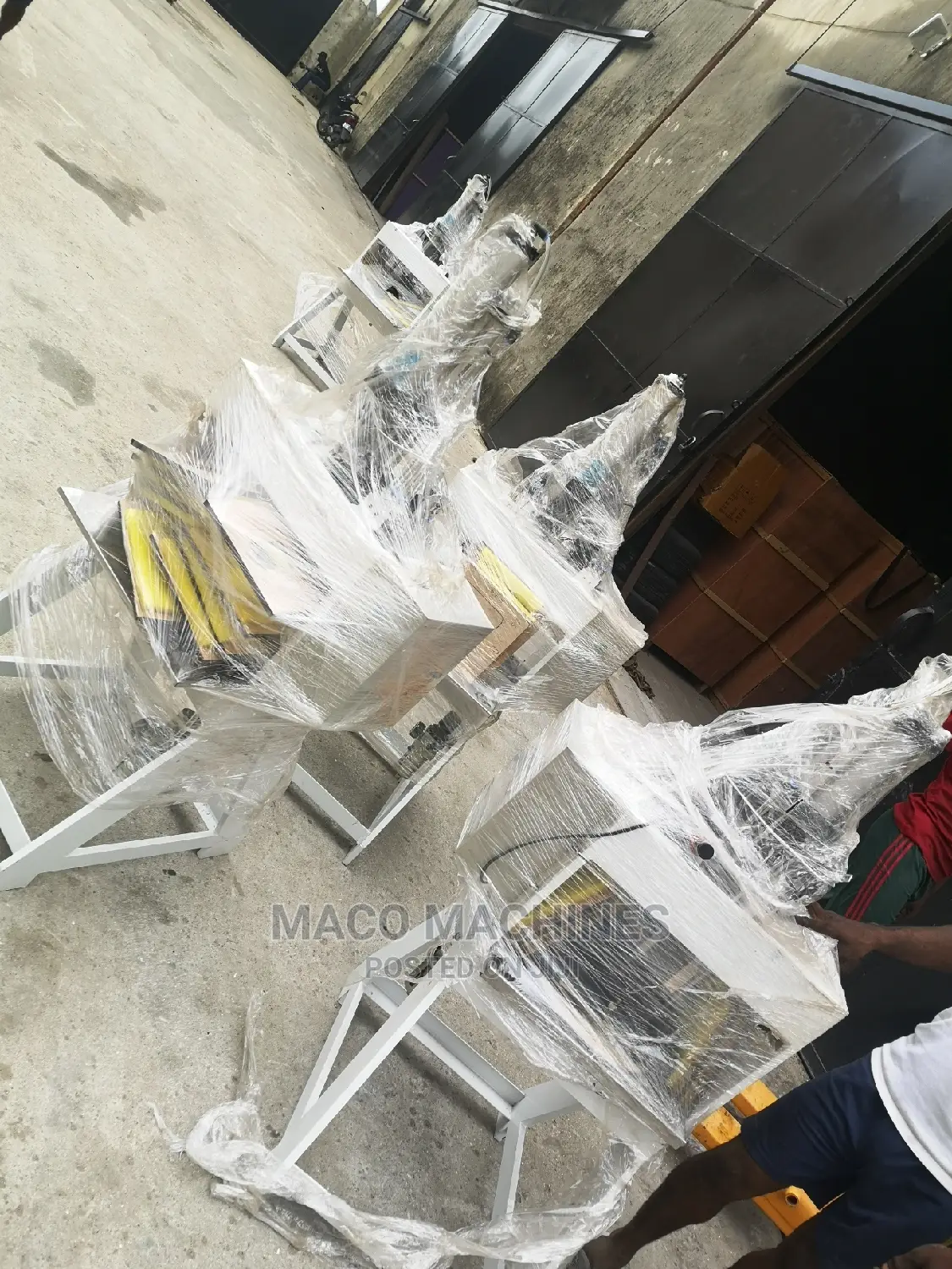 Semi Automatic Nylon Punching Machine