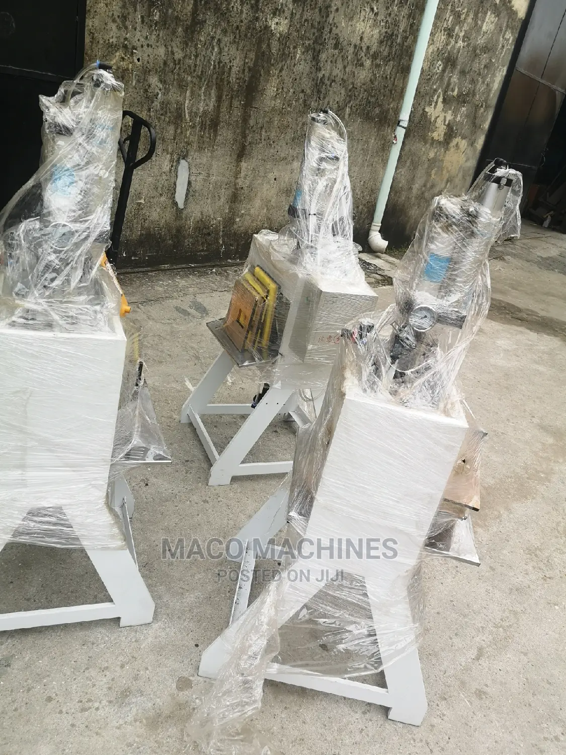 Nylon Puncher Cylinder Type