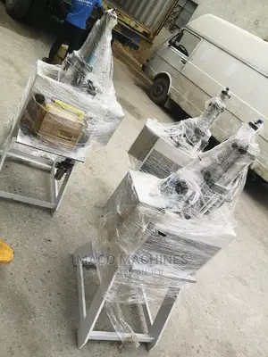 Nylon Puncher Cylinder Type