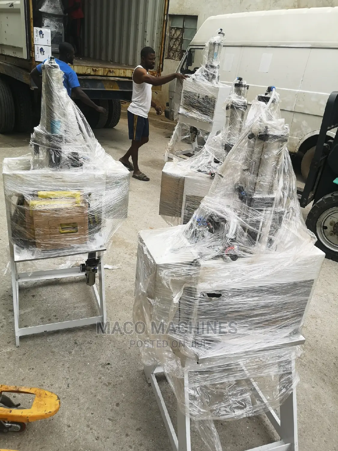 Blade Plate Nylon Punching Machine With Air Compressor