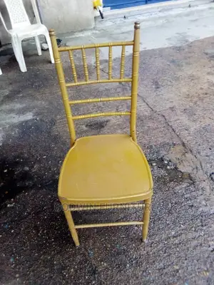 Photo - Chiavari Seat