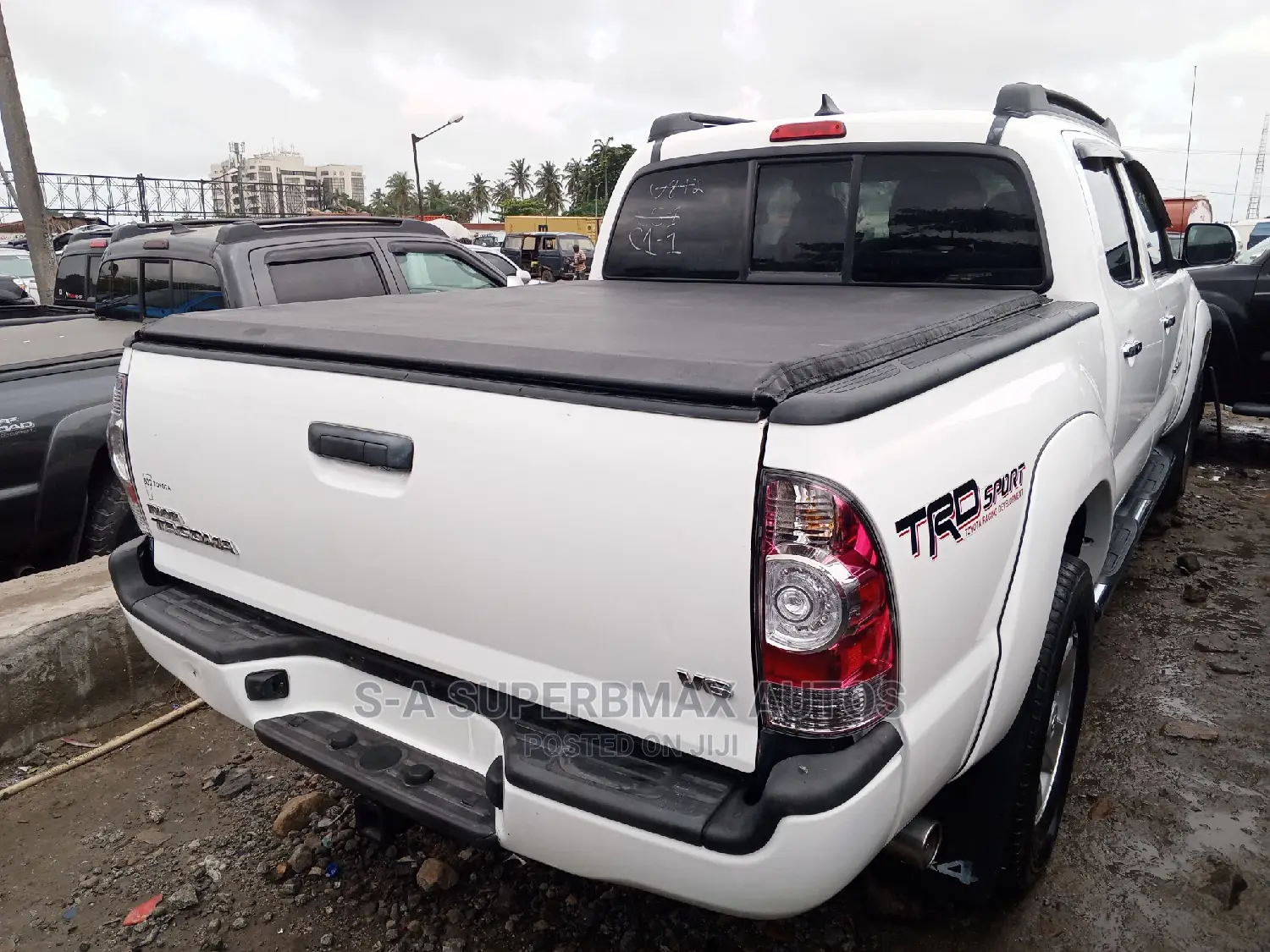 Toyota Tacoma 2015 White